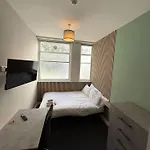 Six Bedroom Flat On John Street - Flat 1 Appartement *