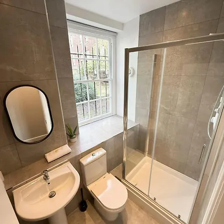 Six Bedroom Flat On John Street - Flat 1 Апартаменти Бристоль